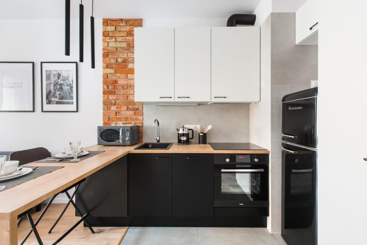 Superapart Stalowa 39 Modern Unit With Kitchen & Wifi วอร์ซอ ภายนอก รูปภาพ