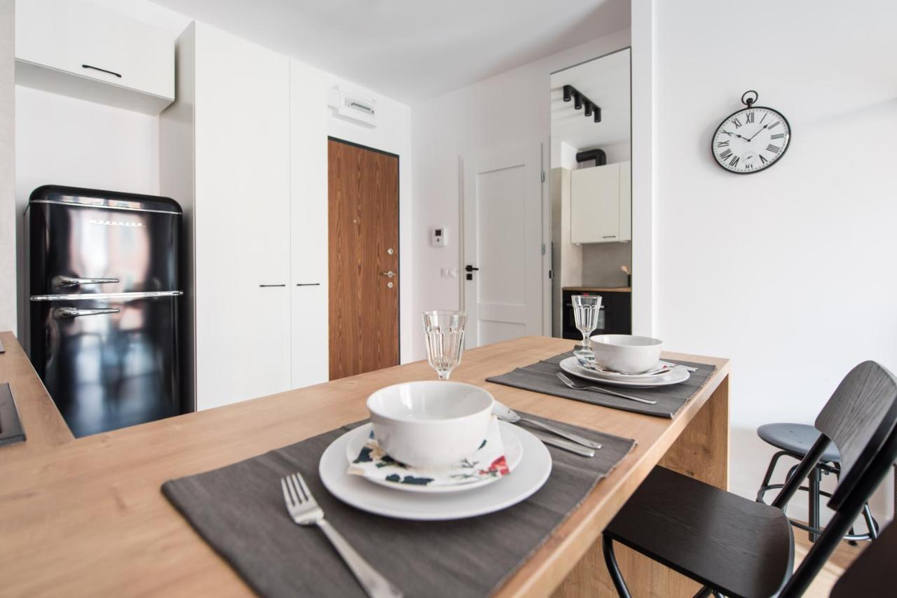 Superapart Stalowa 39 Modern Unit With Kitchen & Wifi วอร์ซอ ภายนอก รูปภาพ