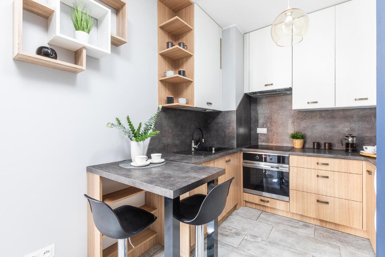 Superapart Stalowa 39 Modern Unit With Kitchen & Wifi วอร์ซอ ภายนอก รูปภาพ
